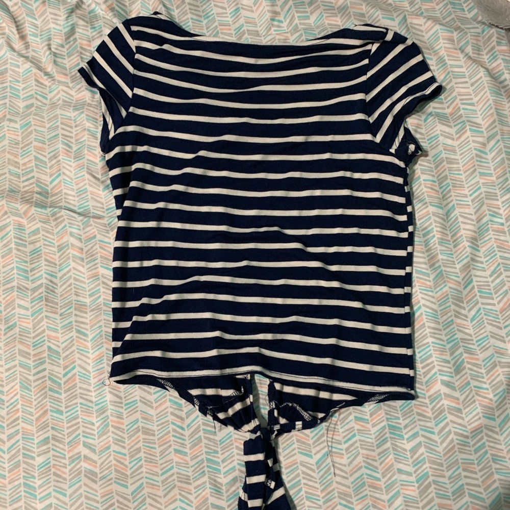 top - Picture 3 of 3